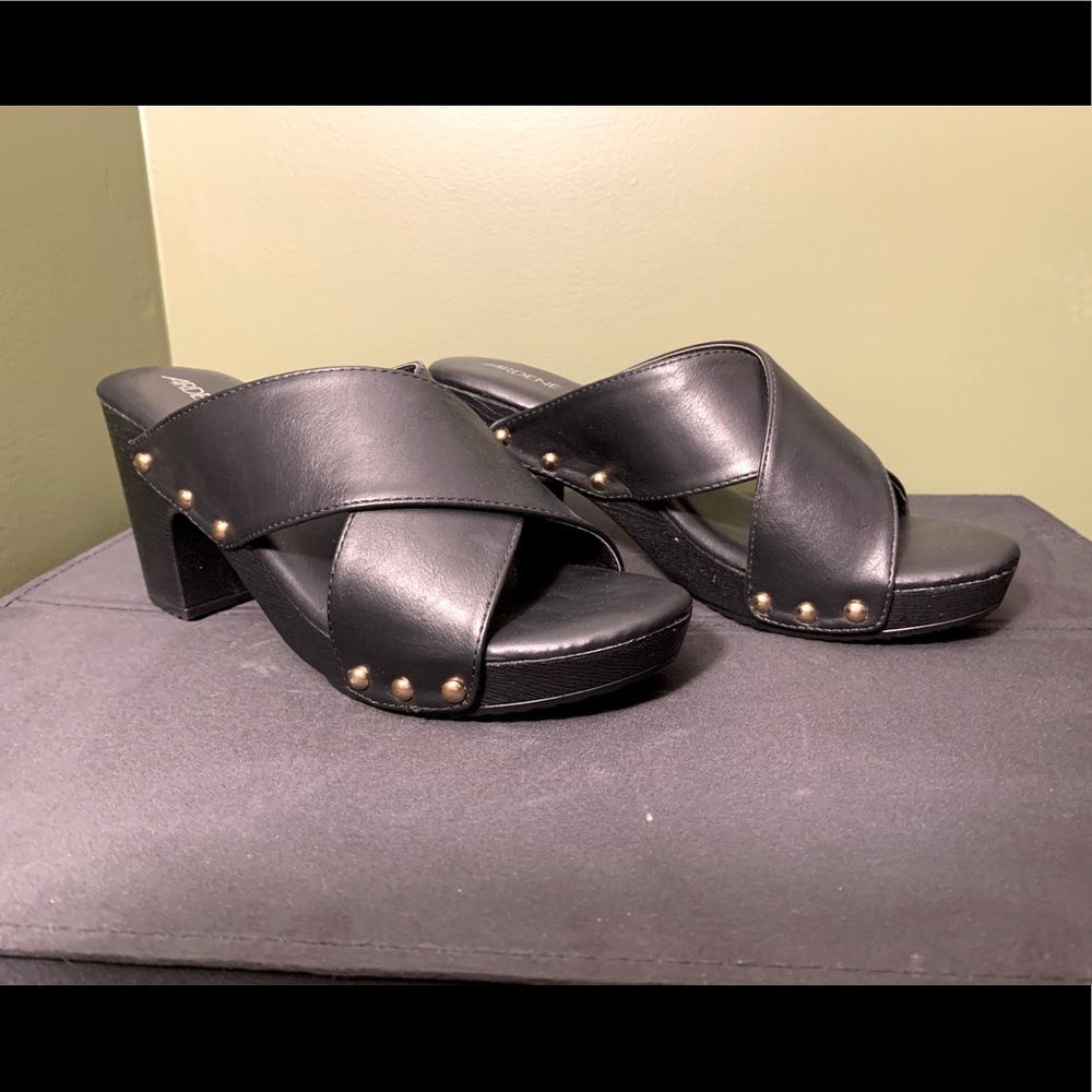 Black Chunky Heels
